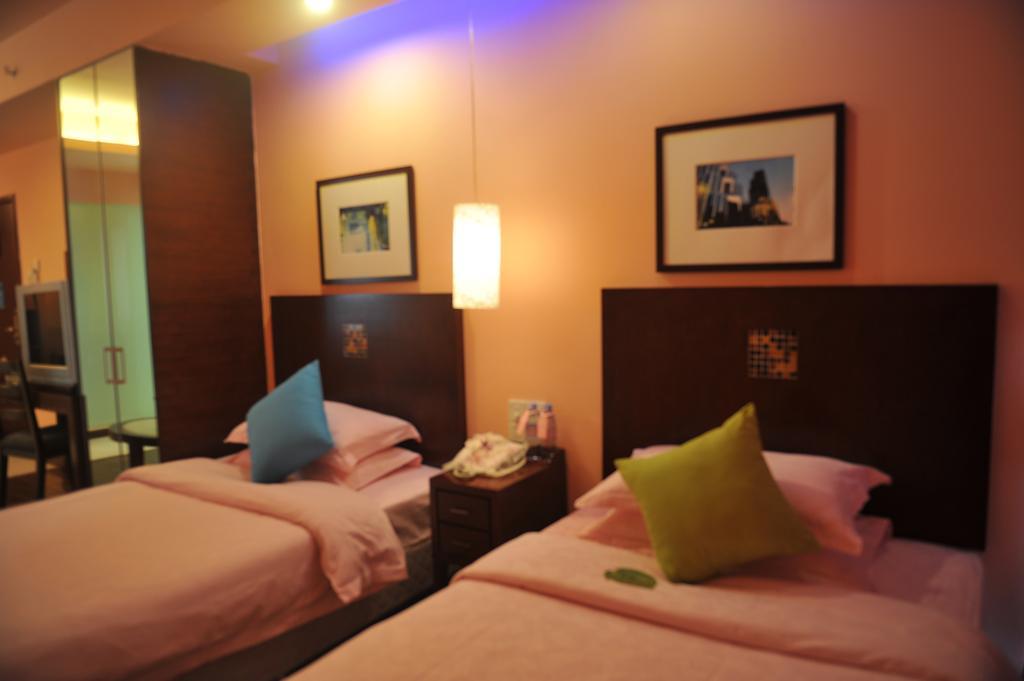 Chicago Suites International Shénzhen Habitación foto